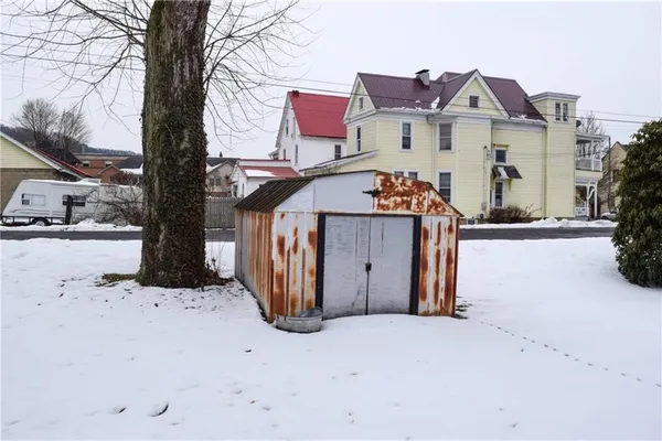 $70,000 | 404 North McKean Street, Kittanning, PA 16201