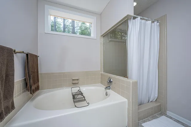 $625,000 | 110 County Rd S-18-417, Summerville, SC 29483