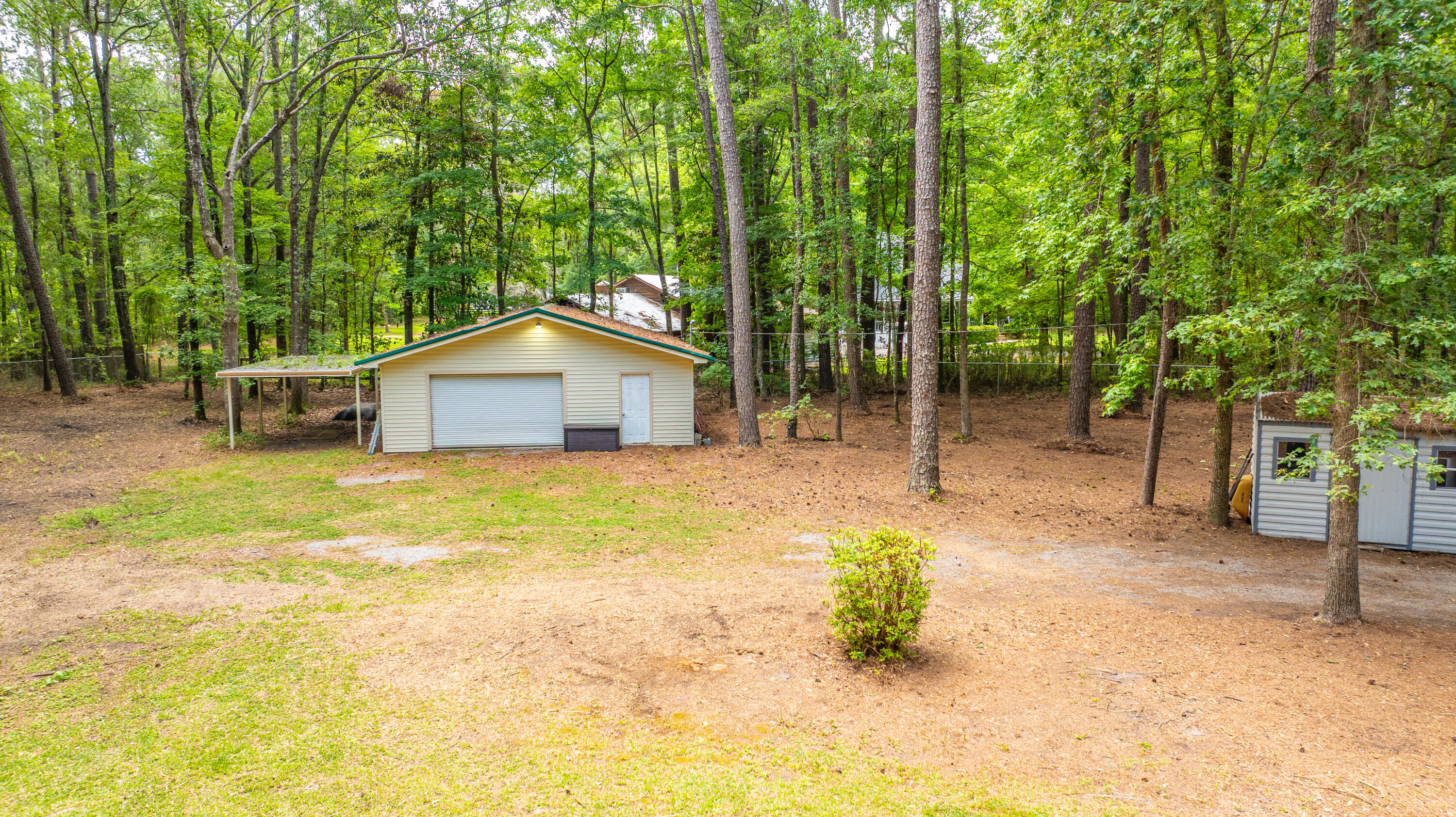 110 County Rd S-18-417 Summerville, SC 29483 - Photo 36 of 45 28'3"W x 36'4"L Shop