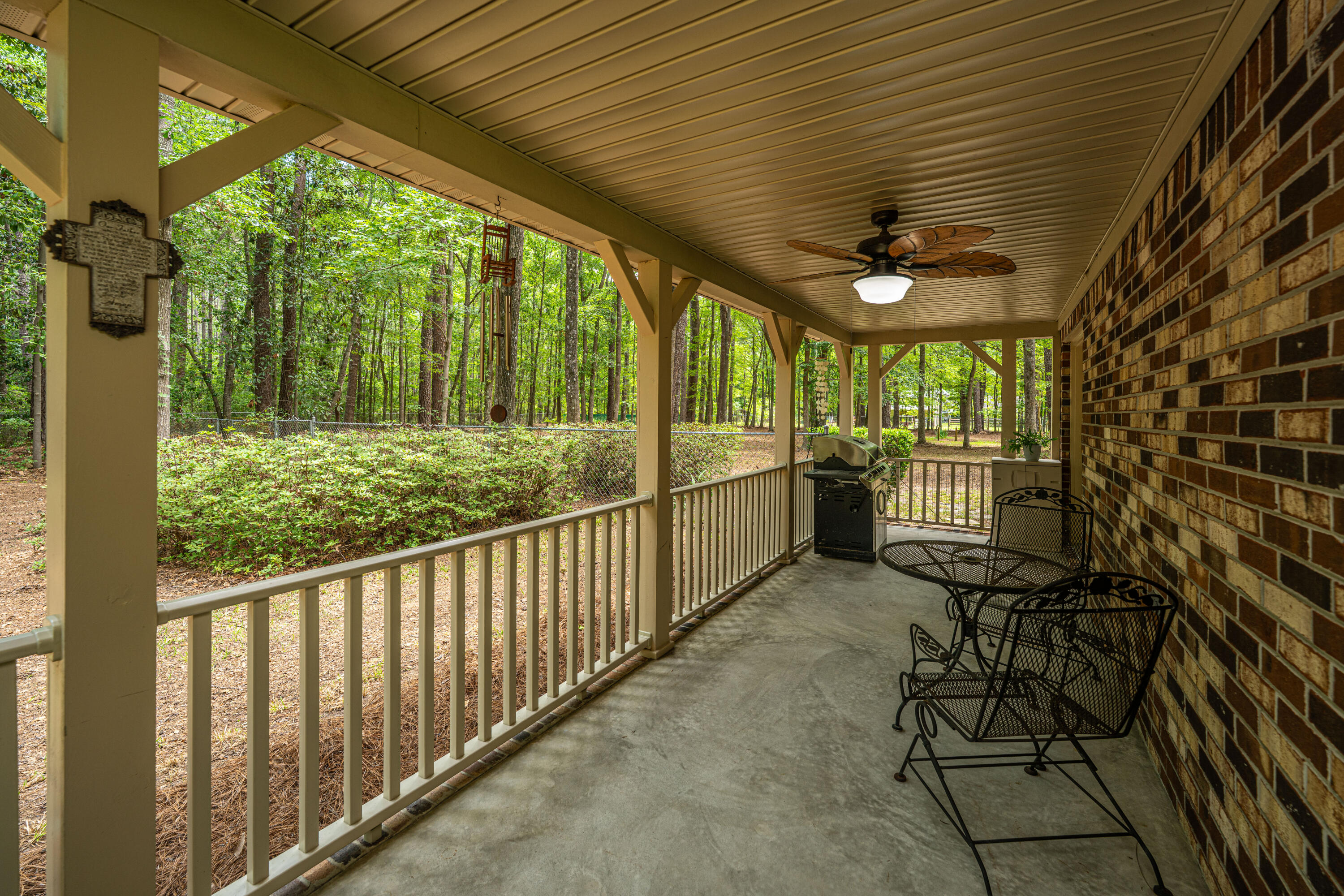 110 County Rd S-18-417 Summerville, SC 29483 - Photo 7 of 45 Wrap Around Porch
