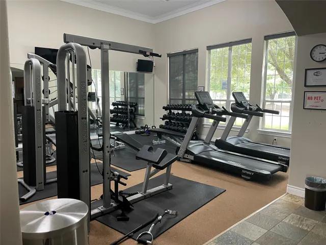 $3,750 | 9127 Harbor Hills Drive, Houston, TX 77054