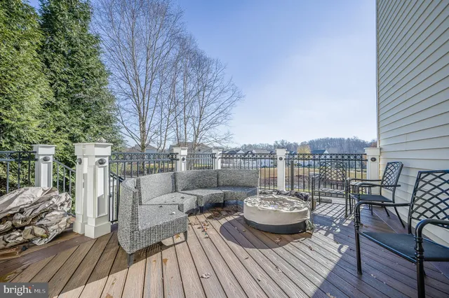a view of a lake with houses