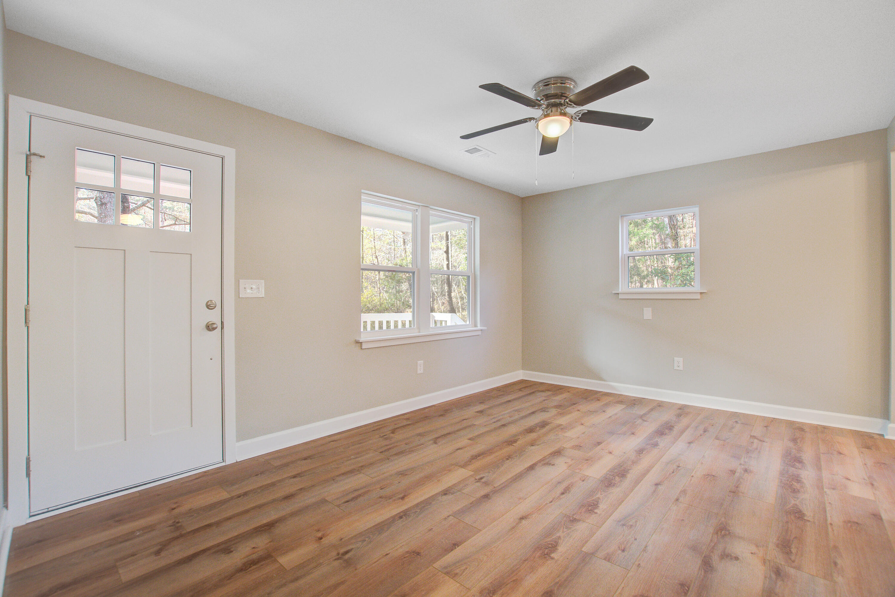 6144 State Rd S-10-2077 Ravenel, SC 29470 - Photo 5 of 28 6144 (6)