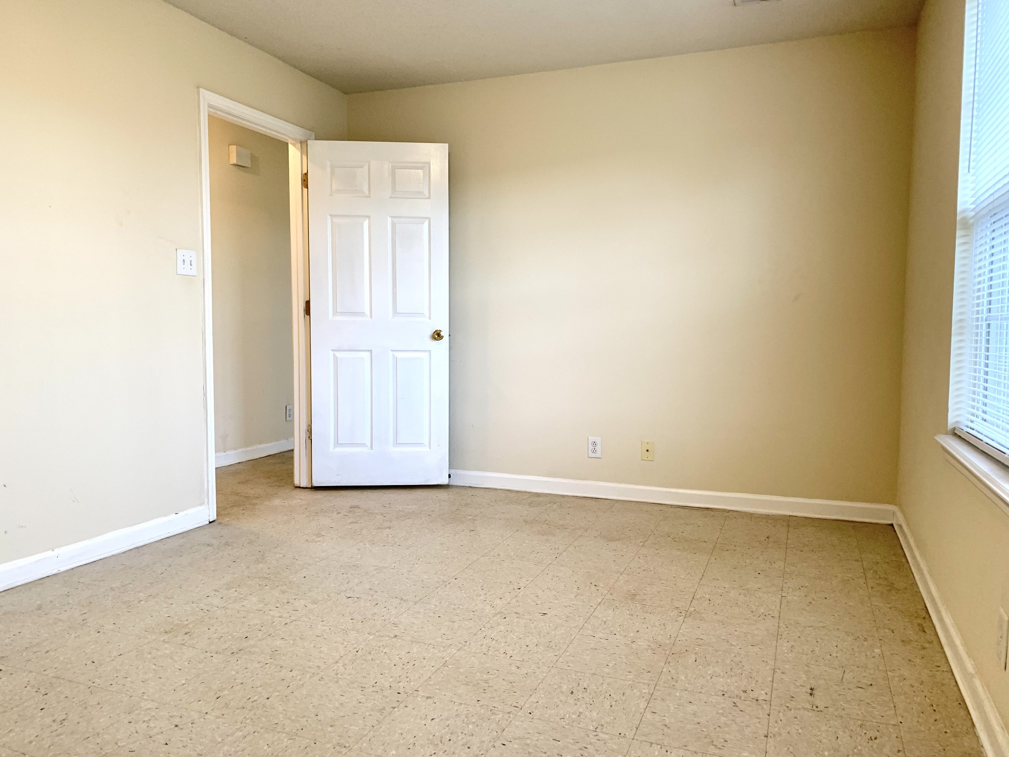 1113 Keith Avenue Oak Grove, KY 42262 - Photo 9 of 19