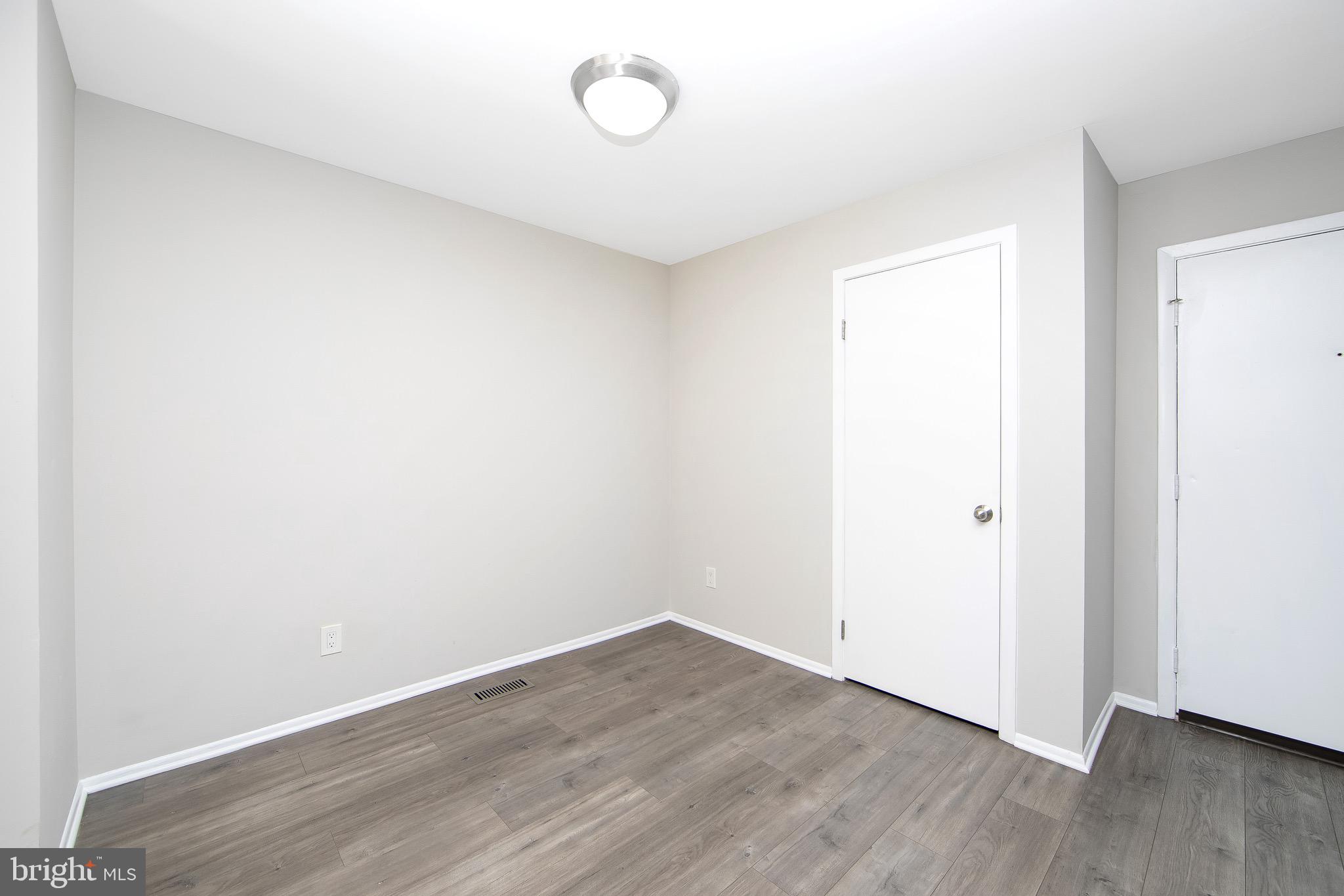 805 Harrier Row Marlton, NJ 08053 - Photo 6 of 25 Dining Room
