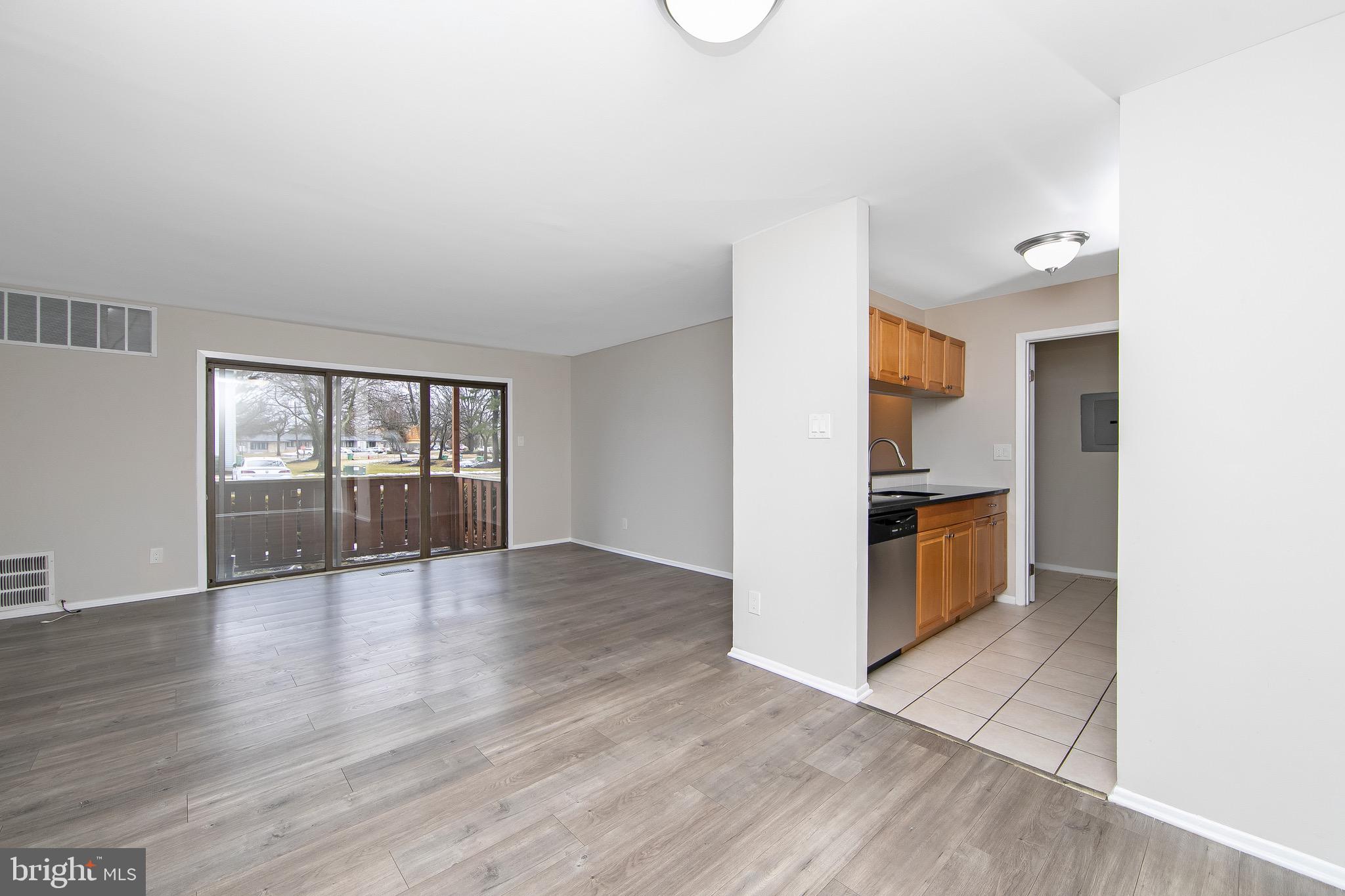 805 Harrier Row Marlton, NJ 08053 - Photo 7 of 25 Dining Room