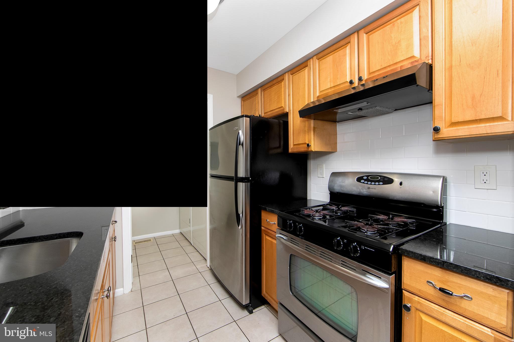 805 Harrier Row Marlton, NJ 08053 - Photo 9 of 25 Kitchen