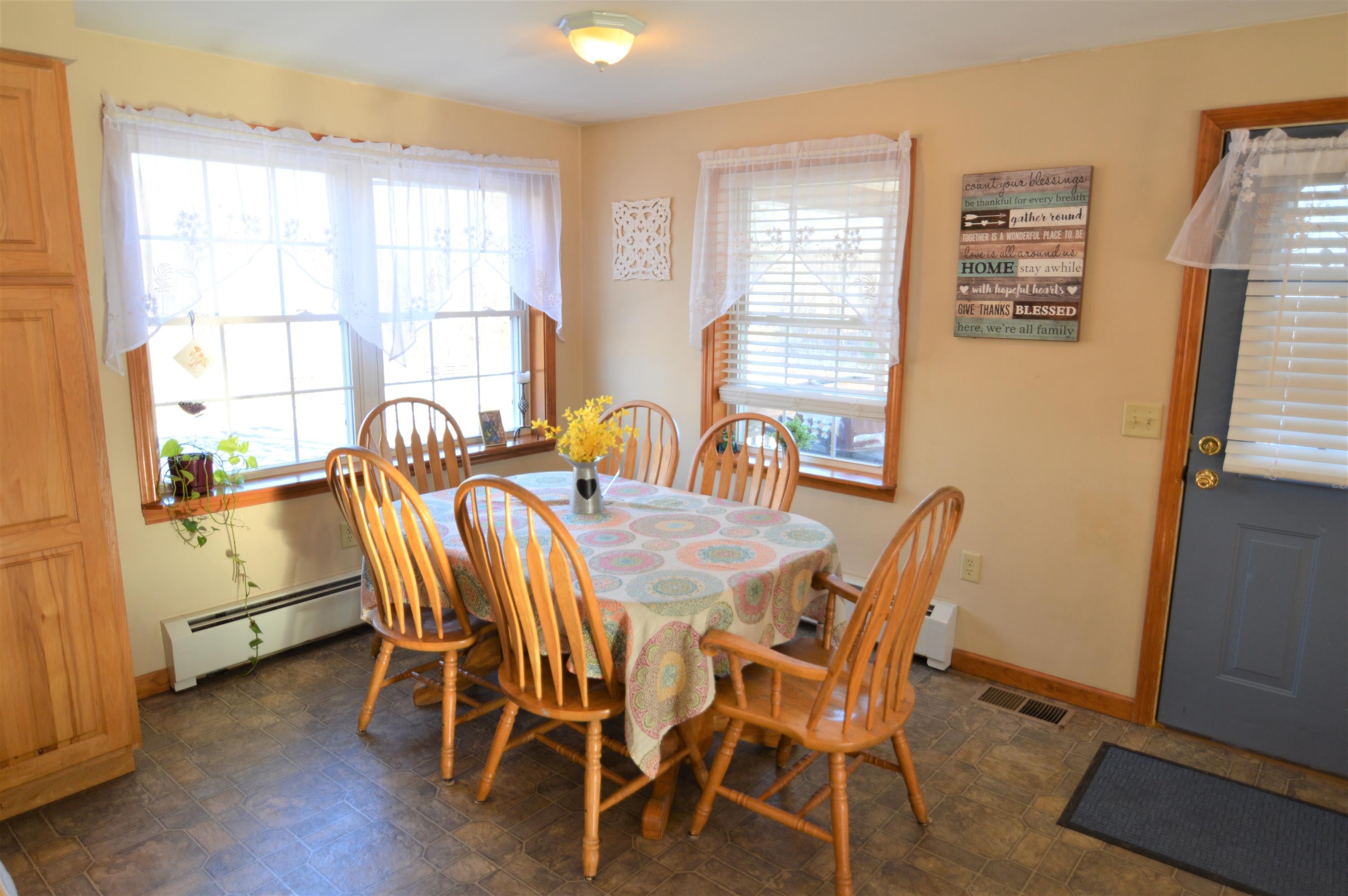 190 Stevens Road Unity, ME 04988 - Photo 7 of 16 Kitchen brakfast area