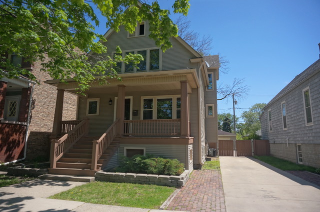 1305 Clinton Avenue Berwyn, IL 60402 - Photo 2 of 21