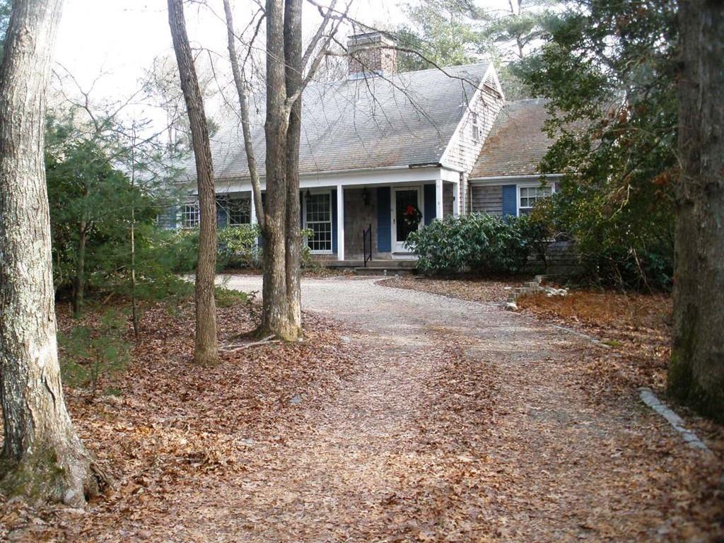 56 Olde Knoll Road Marion, MA 02738 - Photo 4 of 42