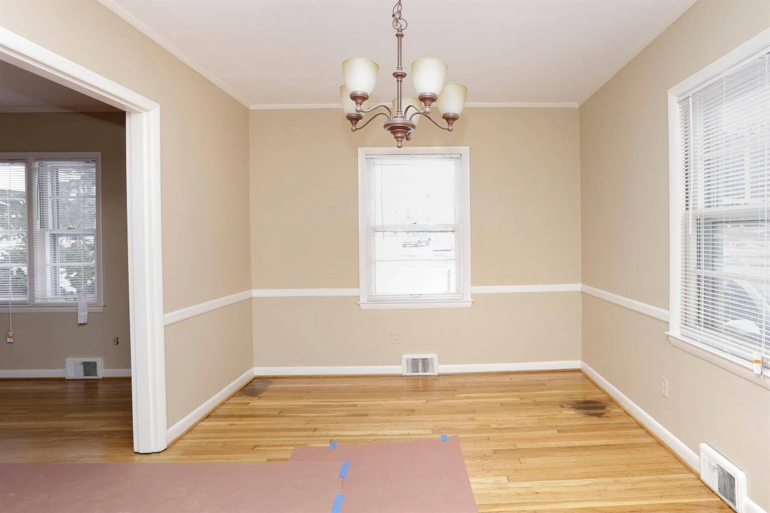 2304 Harrodsburg Road Lexington, KY 40503 - Photo 5 of 28 Photo 5
