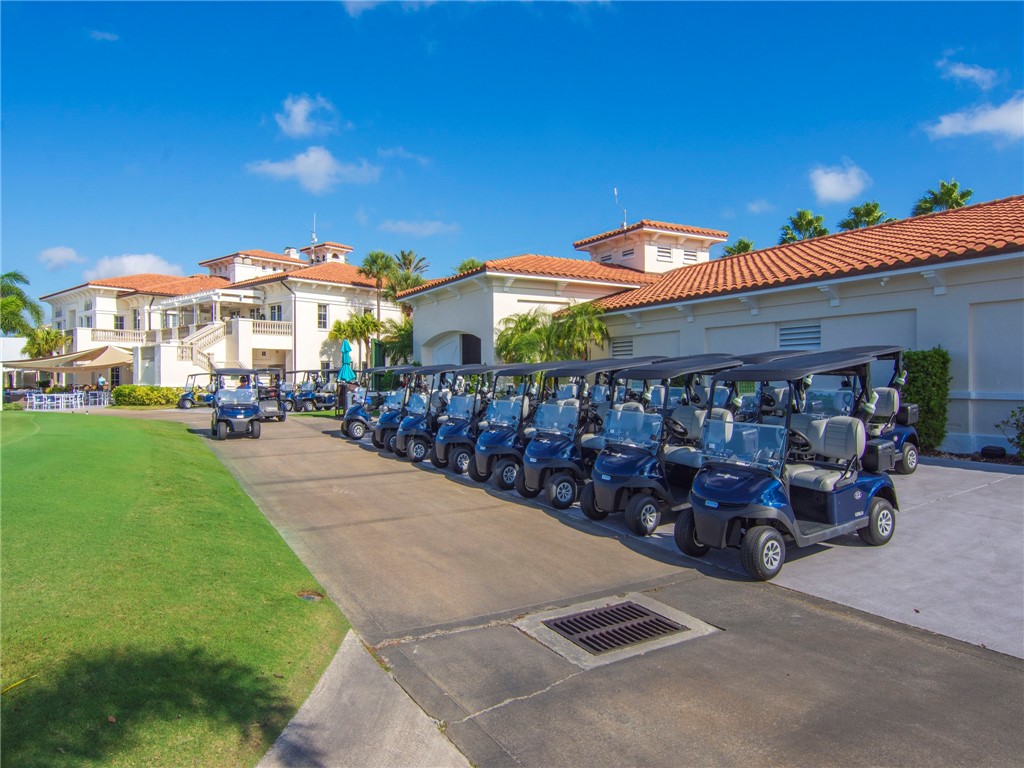1370 St Davids Lane Vero Beach, FL 32967 - Photo 30 of 36 a view of street with sitting area