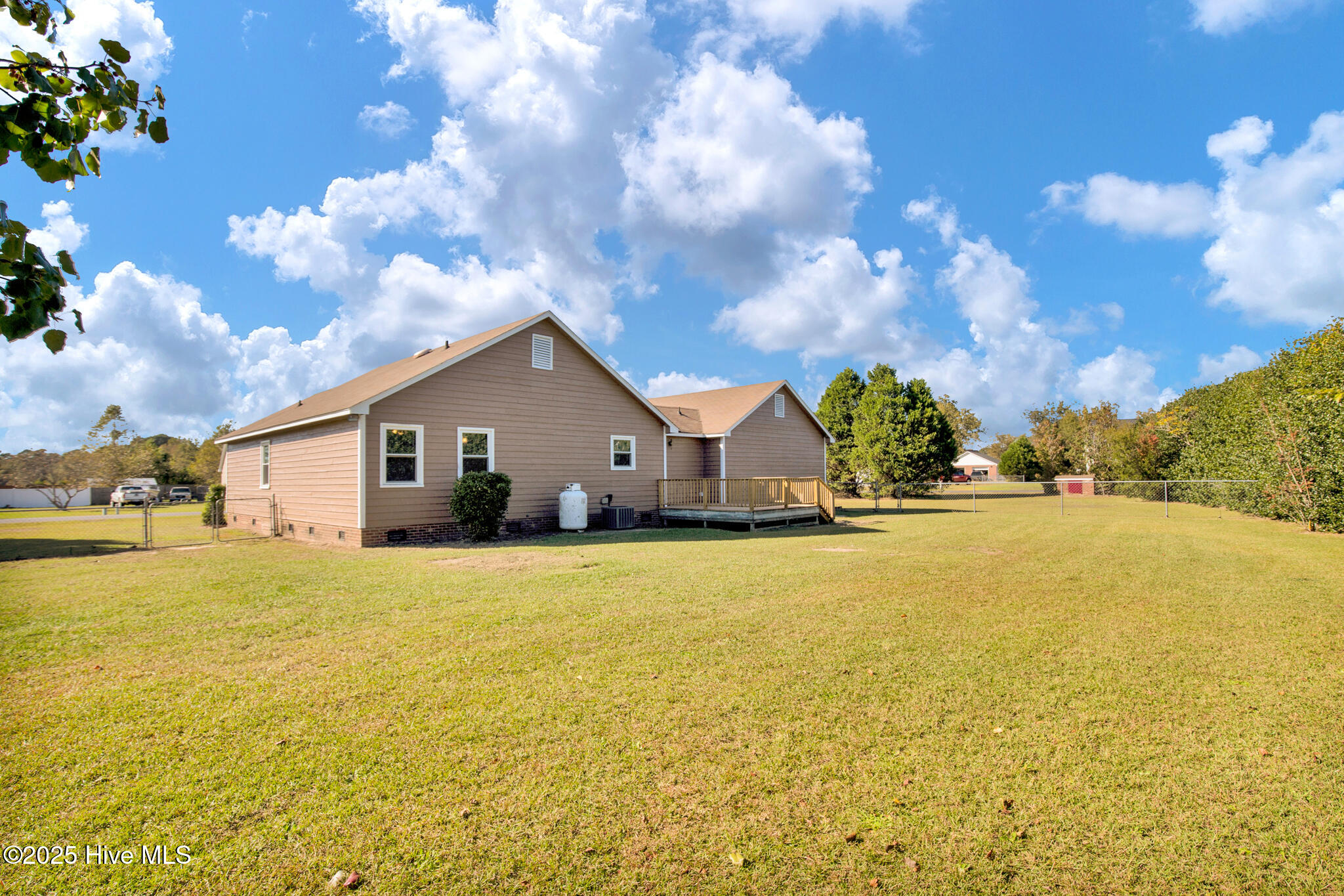 8413 Brightleaf Place St. Pauls, NC 28384 - Photo 28 of 28 8413 Brightleaf Pl(37 of 38)