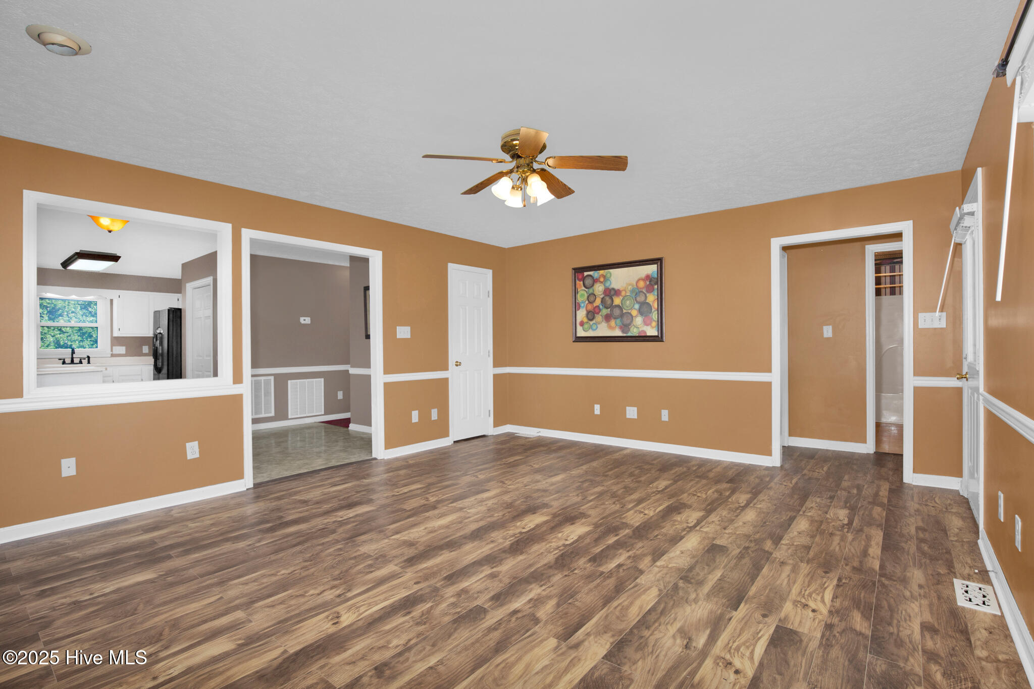 8413 Brightleaf Place St. Pauls, NC 28384 - Photo 6 of 28 8413 Brightleaf Pl(13 of 38)