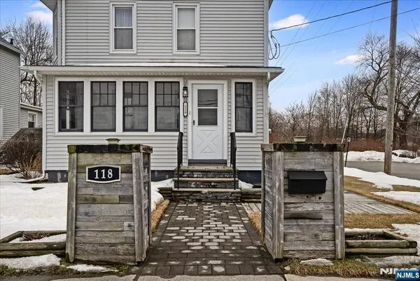 $469,900 | 118 Broad Street, Pompton Lakes, NJ 07442