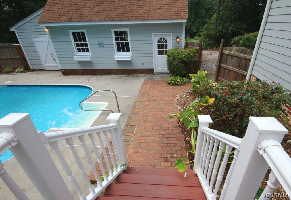 15321 Beach Road Chesterfield, VA 23838 - Photo 16 of 23 a view of an chairs and table in the balcony