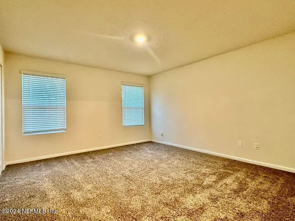 $1,675 | 875 Capitol Parkway, Jacksonville, FL 32218