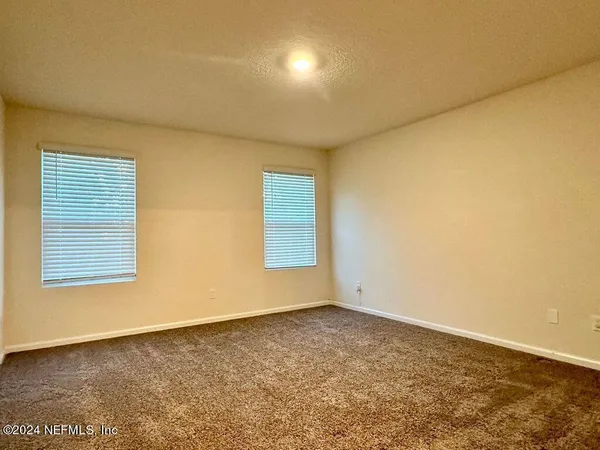 $1,675 | 875 Capitol Parkway, Jacksonville, FL 32218