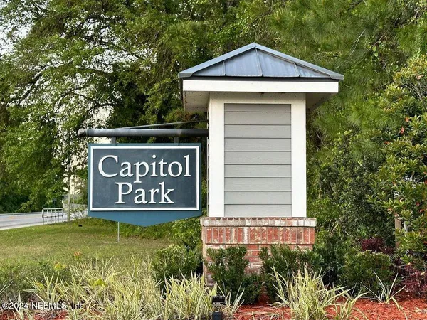 $1,675 | 875 Capitol Parkway, Jacksonville, FL 32218