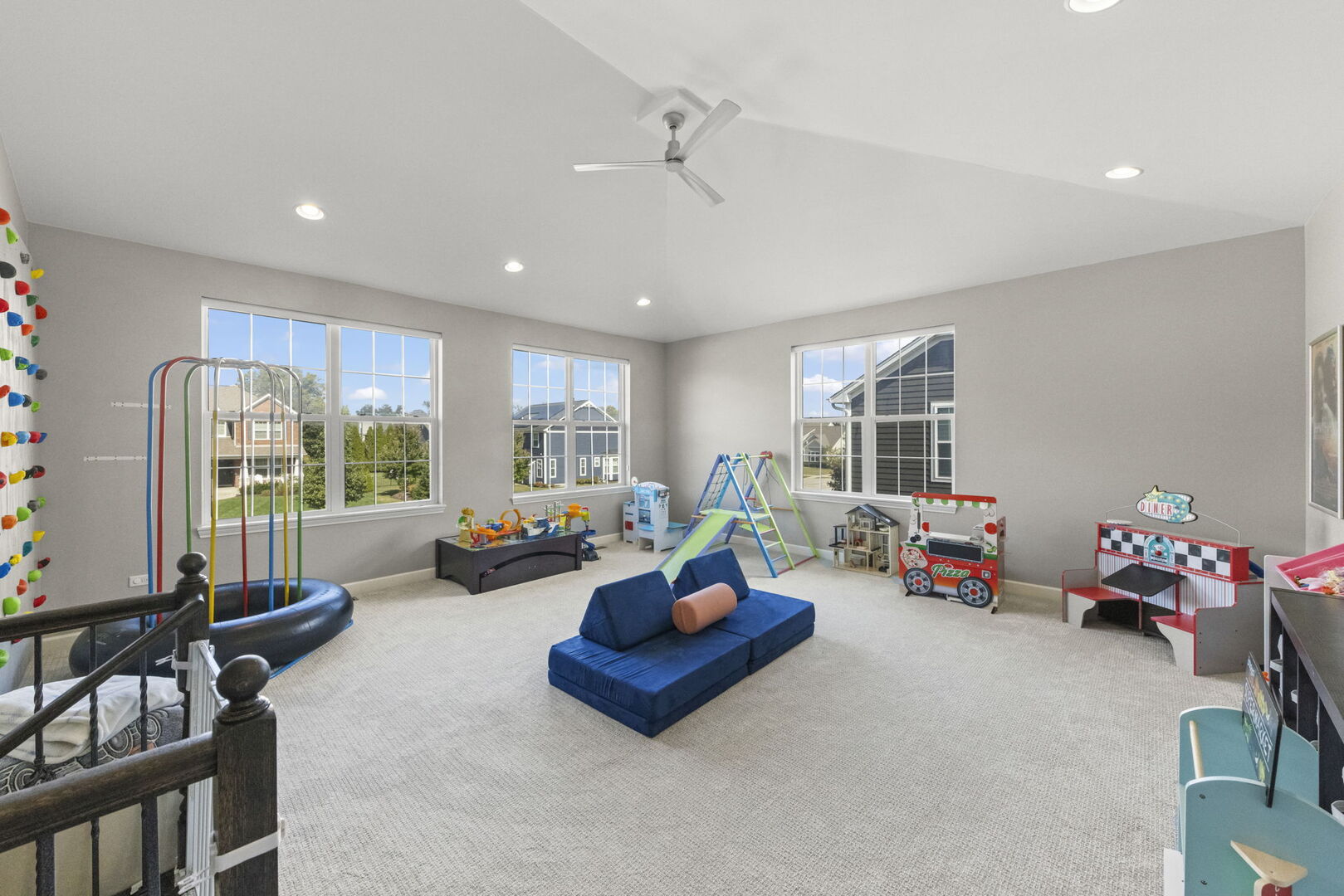 1240 West Thomas Road Wheaton, IL 60187 - Photo 18 of 58
