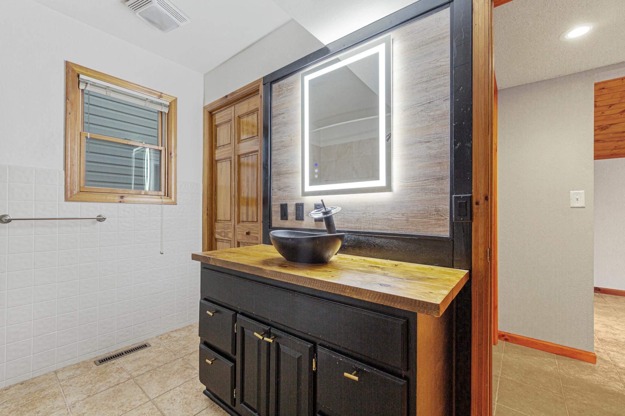 1234 Bakers Bay Road Kasota, MN 56050 - Photo 23 of 46