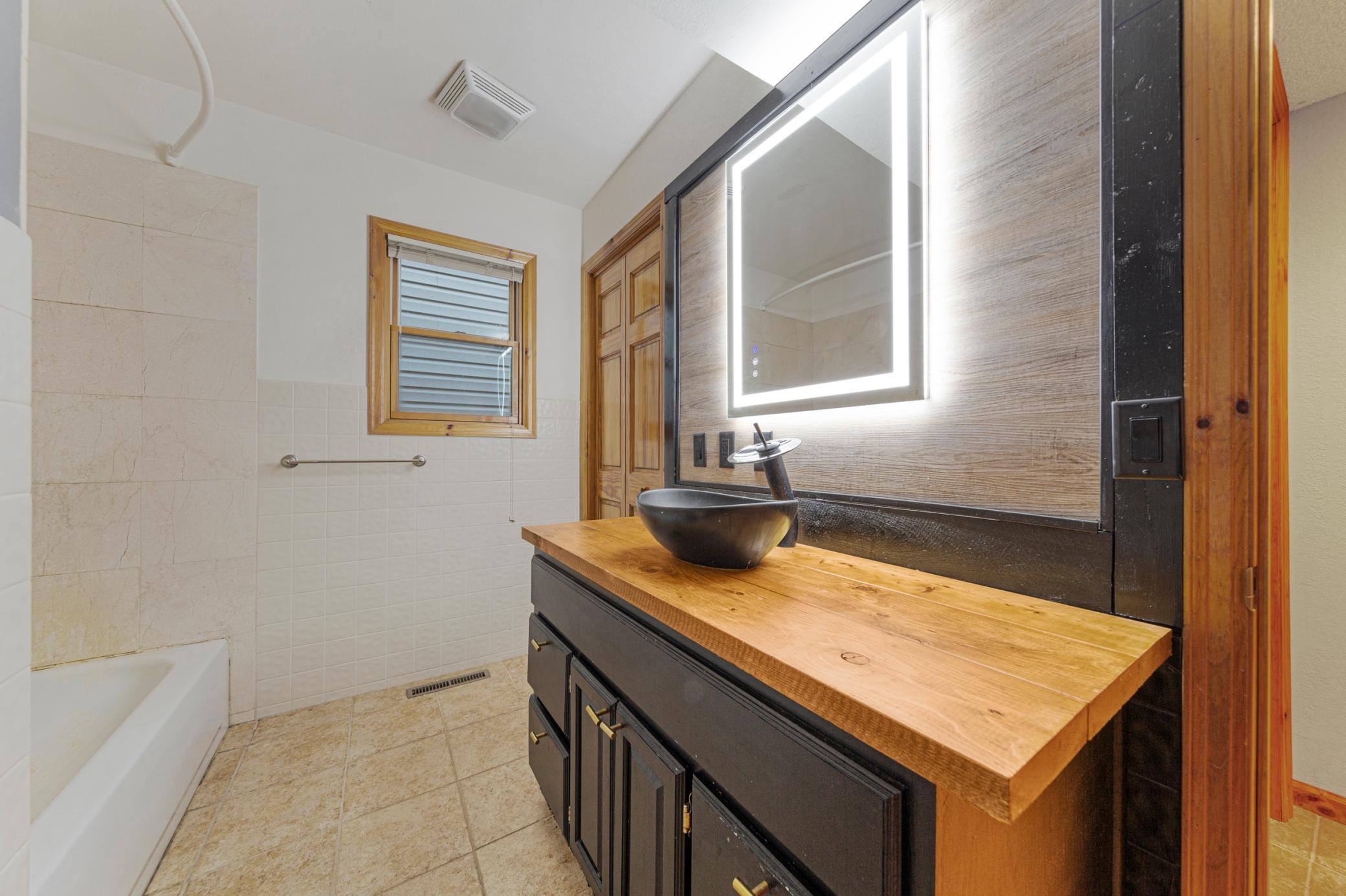 1234 Bakers Bay Road Kasota, MN 56050 - Photo 24 of 46