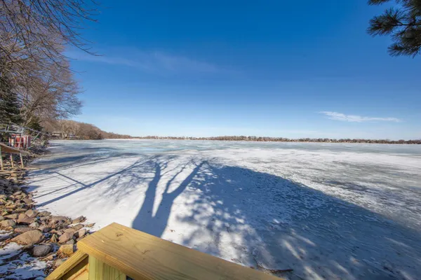 $499,900 | 1234 Bakers Bay Road, Kasota, MN 56050