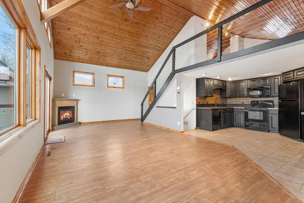 $499,900 | 1234 Bakers Bay Road, Kasota, MN 56050