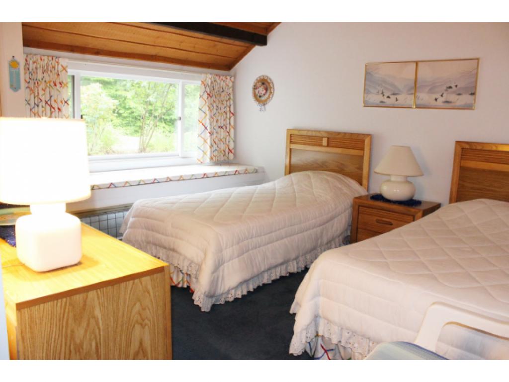 25 Potash Road, Unit 3 Lincoln, NH 03251 - Photo 15 of 36