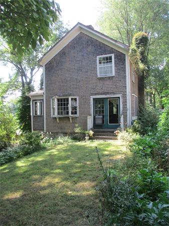 12 Rice Street Wellesley, MA 02481 - Photo 1 of 8