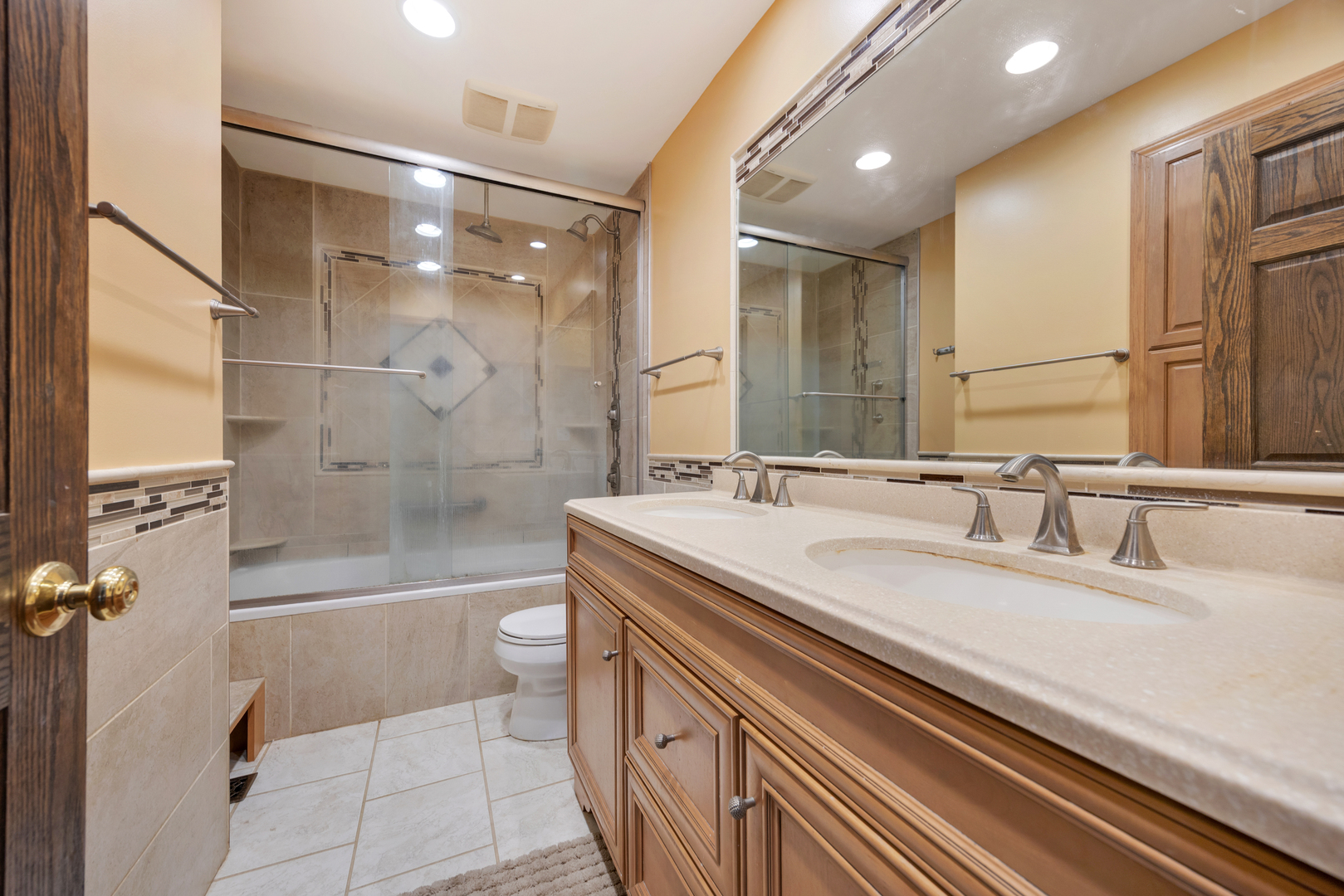 565 Rutgers Lane Elk Grove Village, IL 60007 - Photo 24 of 35 Gallery Image 24