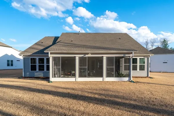 $3,800 | 208 Rabun Court, Hoschton, GA 30548