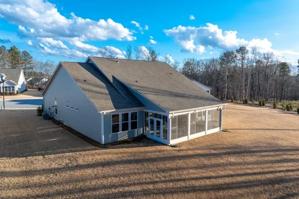 $3,800 | 208 Rabun Court, Hoschton, GA 30548