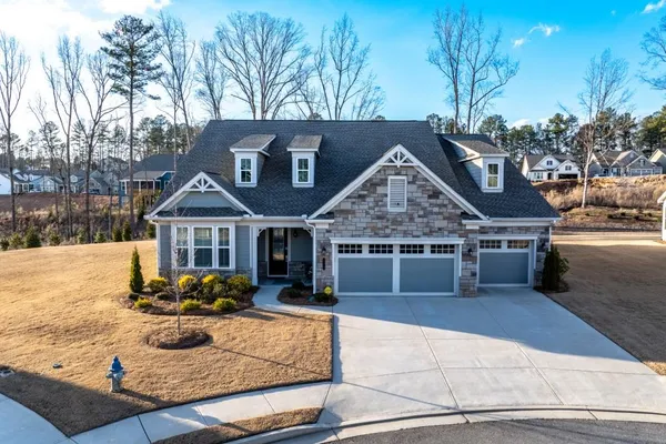 $3,800 | 208 Rabun Court, Hoschton, GA 30548