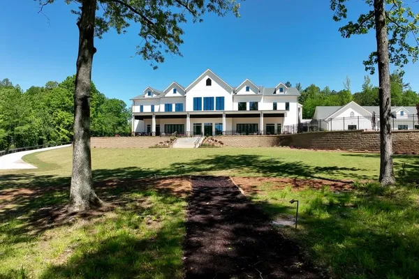 $3,800 | 208 Rabun Court, Hoschton, GA 30548
