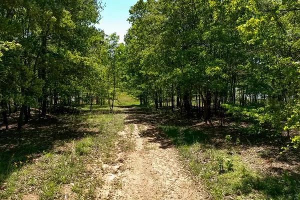 $3,800 | 208 Rabun Court, Hoschton, GA 30548