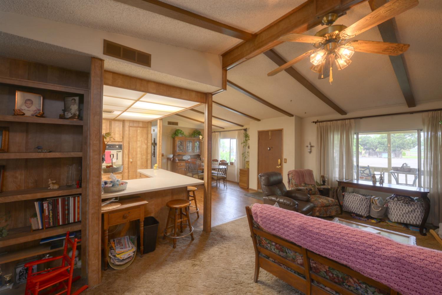 1471 Highway 33 Gustine, CA 95322 - Photo 42 of 57 a view of a livingroom with furniture window and outside view