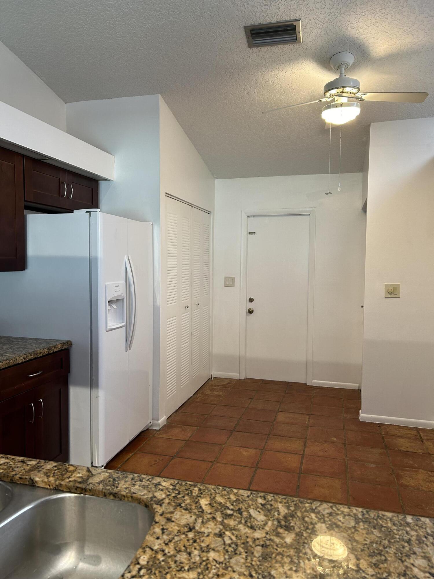 22682 Vistawood Way Boca Raton, FL 33428 - Photo 9 of 16 22682 kitchen 3