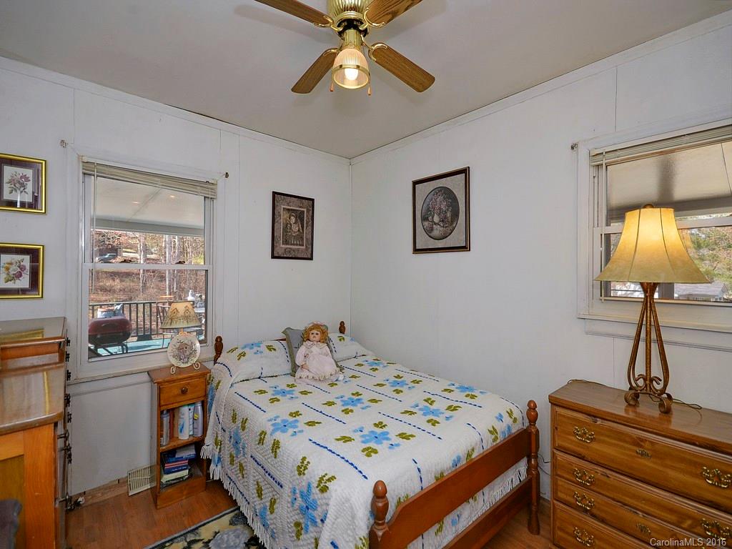 2 Dogwood Road Arden, NC 28704 - Photo 7 of 16 Gallery Image 7