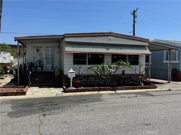 $129,500 | 10001-rd Frontage, Unit 238, South Gate, CA 90280
