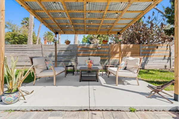 $889,000 | 256 South Matanzas Boulevard, St. Augustine, FL 32080