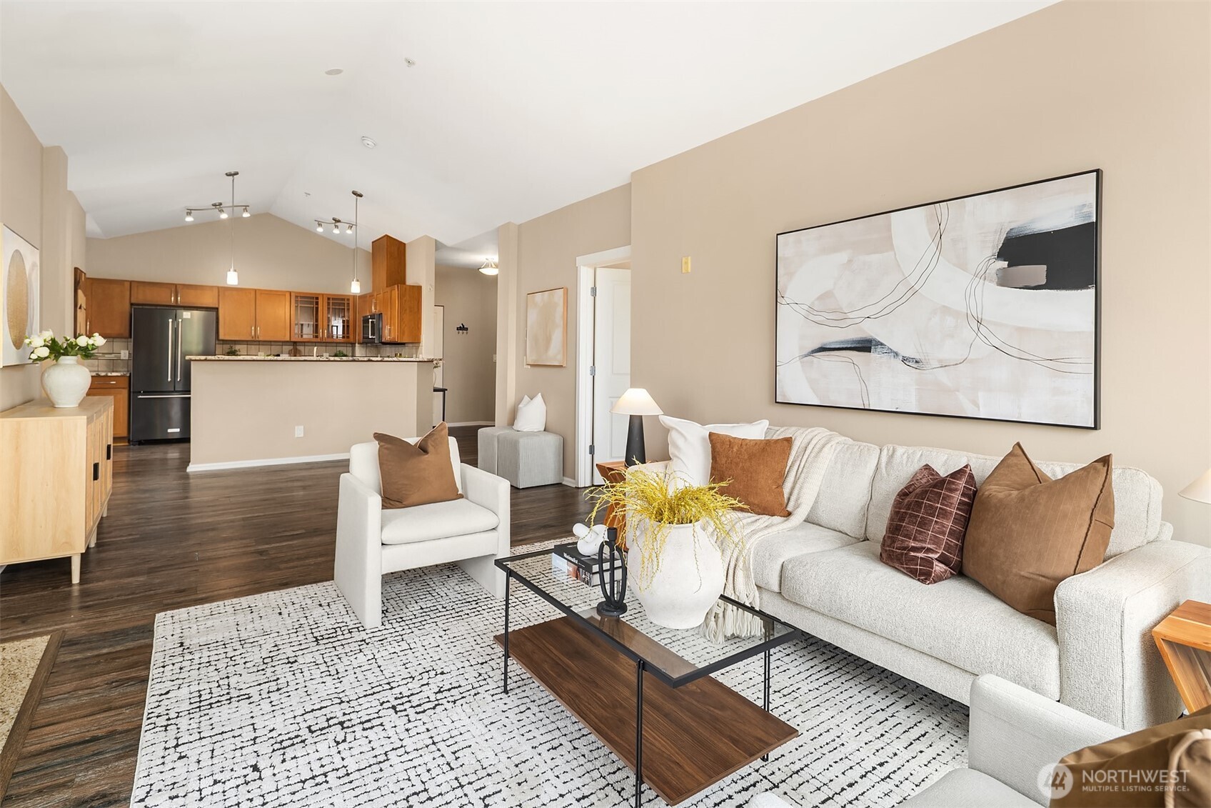 2830 Southwest Raymond Street, Unit 301 Seattle, WA 98126 - Photo 6 of 28