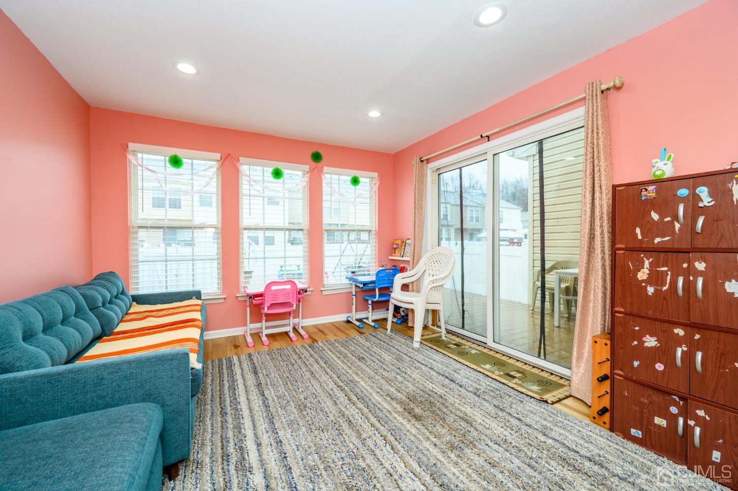 21 Knightwood Road Burlington, NJ 08016 - Photo 18 of 38 Gallery Image 18