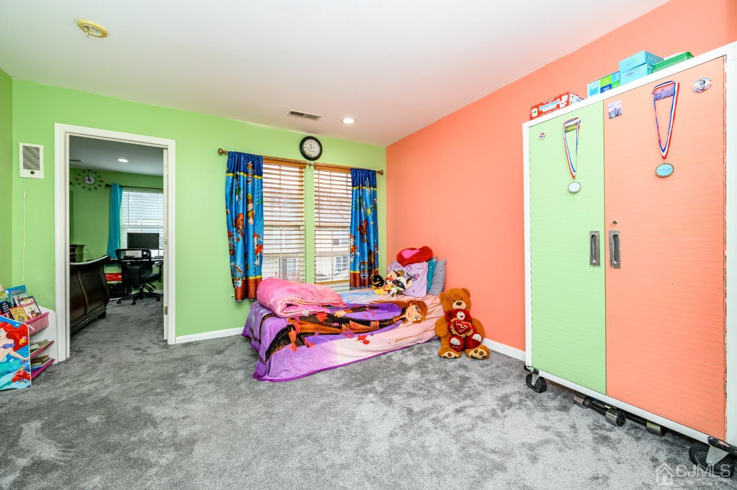 21 Knightwood Road Burlington, NJ 08016 - Photo 26 of 38 Gallery Image 26