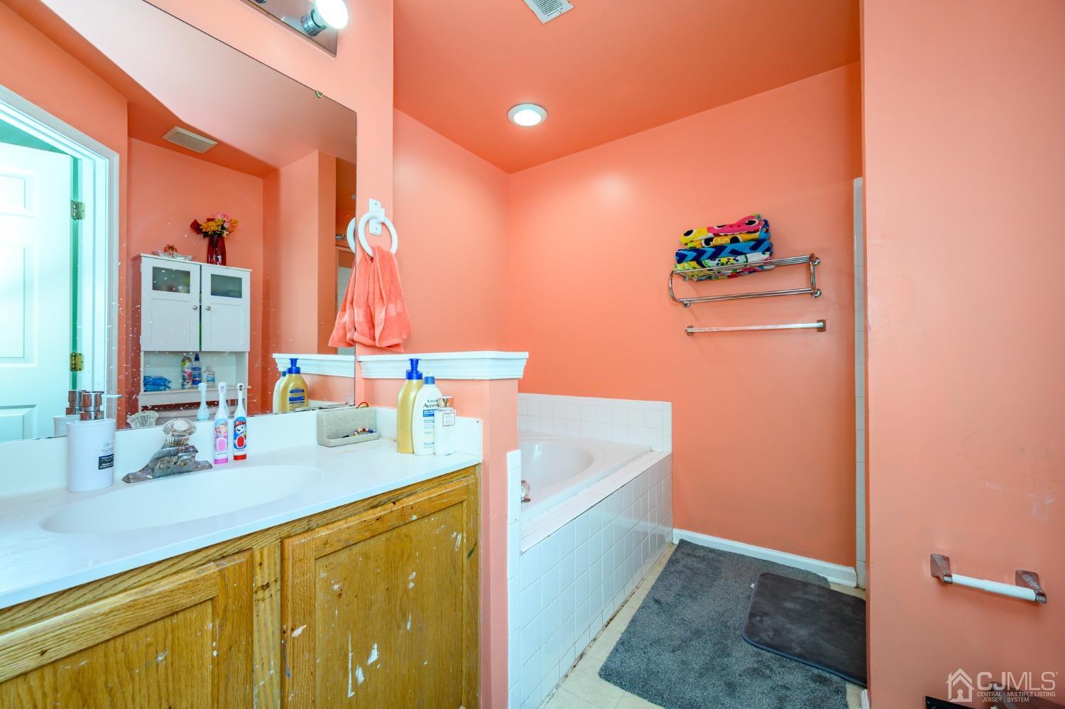 21 Knightwood Road Burlington, NJ 08016 - Photo 29 of 38 Gallery Image 29