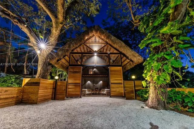 $4,450,000 | 1000 Northwest 9th Court, Miami, FL 33136