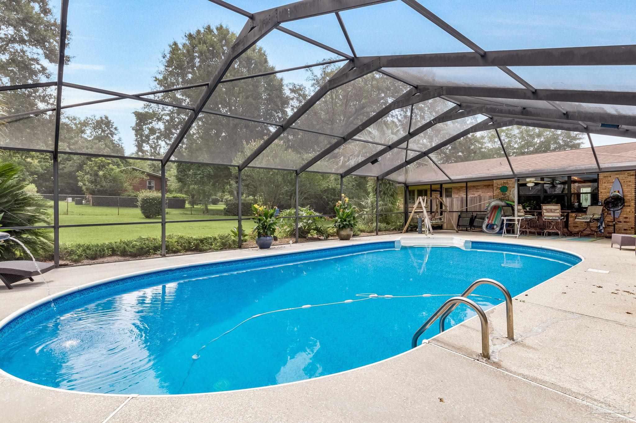 1246 West 10 Mile Road Cantonment, FL 32533 - Photo 11 of 44