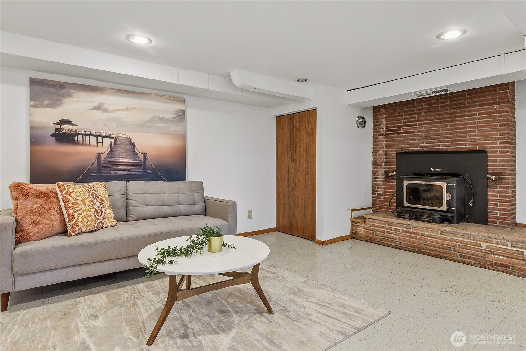 7716 South Mission Drive Seattle, WA 98178 - Photo 22 of 40