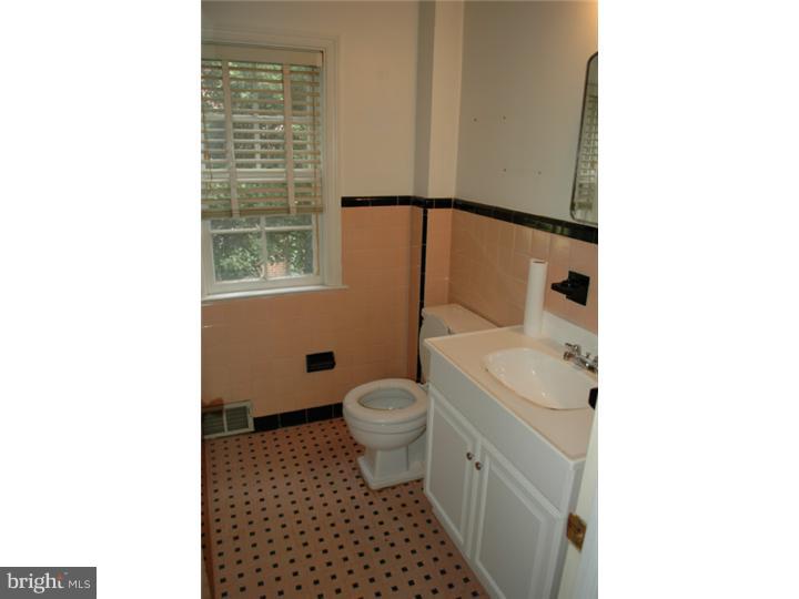 7609 Ivinetta Road Cheltenham, PA 19012 - Photo 22 of 24 Bathroom