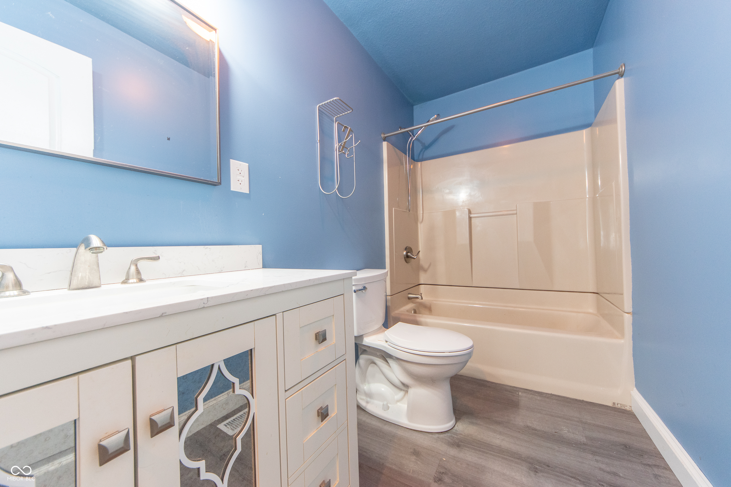 9636 Randal Street Columbus, IN 47203 - Photo 20 of 33